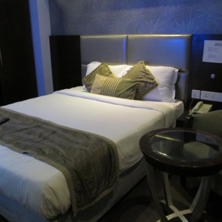 Green Leaves Hotel 海得拉巴 外观 照片