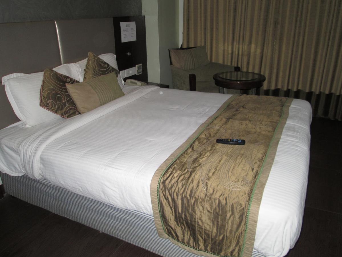 Green Leaves Hotel 海得拉巴 外观 照片