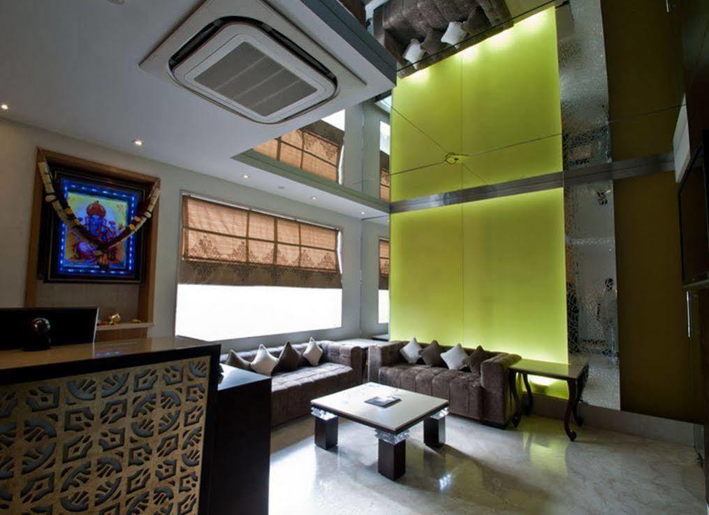 Green Leaves Hotel 海得拉巴 外观 照片