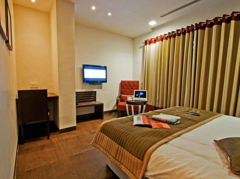 Green Leaves Hotel 海得拉巴 外观 照片